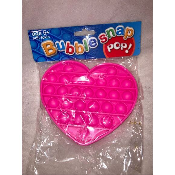 ☀️3/$12☀️ Pink Heart Fidget Toy - Picture 2 of 4